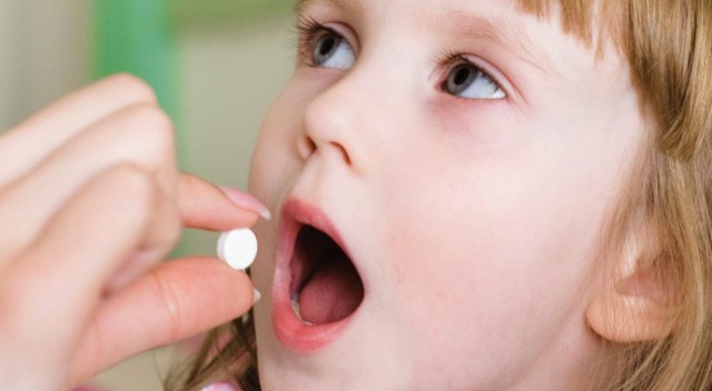 Gereksiz  antibiyotik düşmanı güçlendirir