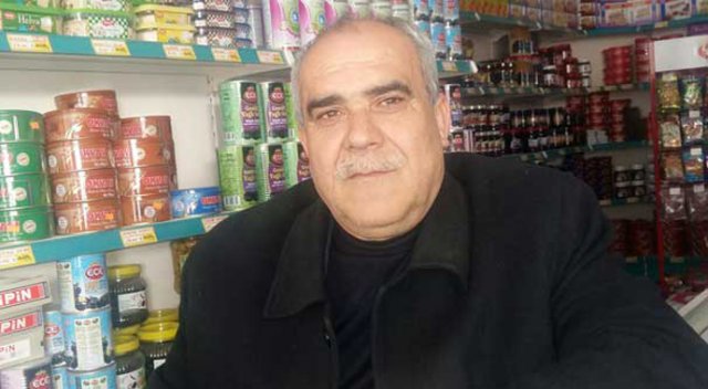 İlçe dışına çıkamaz hale gelince soyadını değiştirdi İlçe dışına çıkamaz hale gelince soyadını değiştirdi