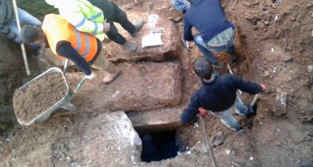 İnşaat temelinden tarih çıktı İnşaat temelinden tarih çıktı