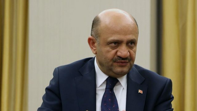 Işık:FETÖ sebebiyle emniyetten ihraç edilenlerin askerlik yapma zorunluluğu var Işık:FETÖ sebebiyle emniyetten ihraç edilenlerin askerlik yapma zorunluluğu var