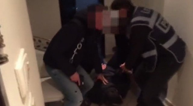 İstanbul polisinden uyuşturucu baskını İstanbul polisinden uyuşturucu baskını