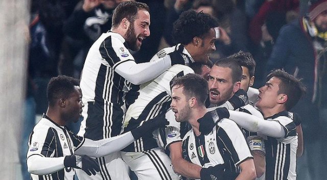 İtalya Kupası'nda Juventus yarı finalde