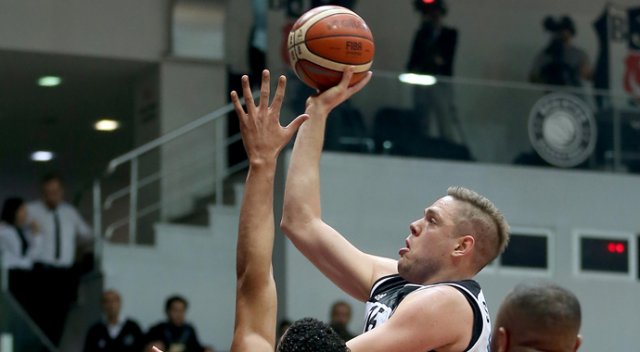 Kartal ter attı Kartal ter attı