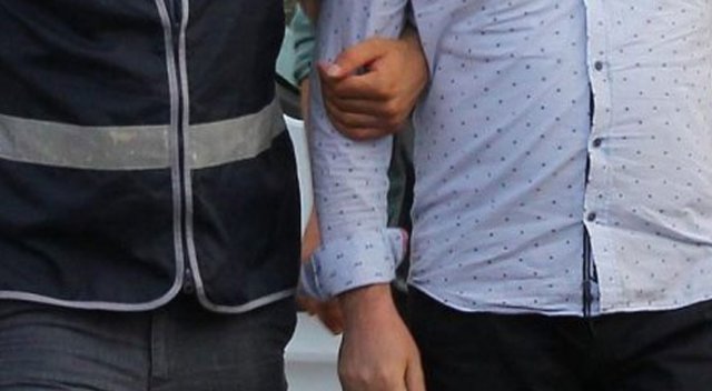 Manisa'da 20 emniyet personeli FETÖ'den gözaltında Manisa'da 20 emniyet personeli FETÖ'den gözaltında