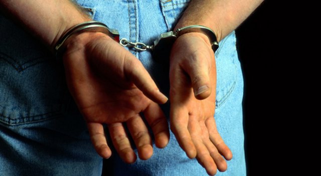 Manisa’da 6 HDP’li tutuklandı Manisa’da 6 HDP’li tutuklandı