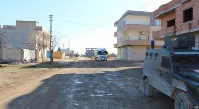 Mardin'deki çatışmada 2 PKK'lı öldürüldü, 2 terörist yaralı yakalandı Mardin'deki çatışmada 2 PKK'lı öldürüldü, 2 terörist yaralı yakalandı