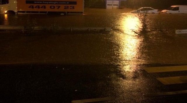 Marmaris'te şiddetli yağış