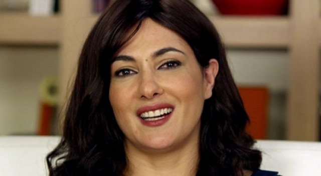 Meltem Cumbul referanduma 'Hayır' diyecek Meltem Cumbul referanduma 'Hayır' diyecek