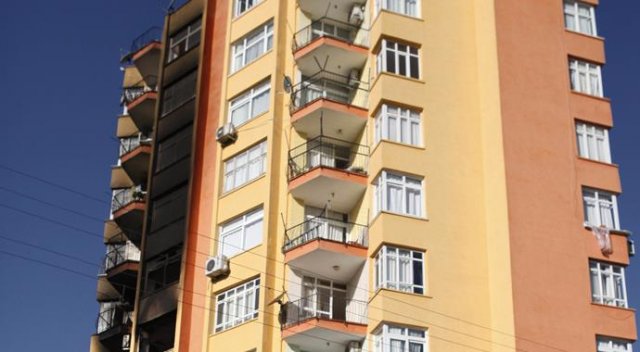 Mersin'de korkutan yangın Mersin'de korkutan yangın