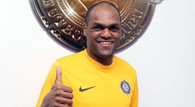 Osmanlıspor'a sambacı orta saha! Osmanlıspor'a sambacı orta saha!