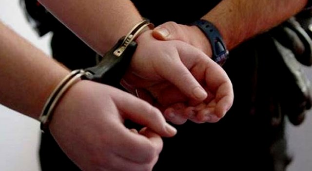 PKK/KCK'nın sözde bölge sorumlusu Ankara'da yakalandı PKK/KCK'nın sözde bölge sorumlusu Ankara'da yakalandı