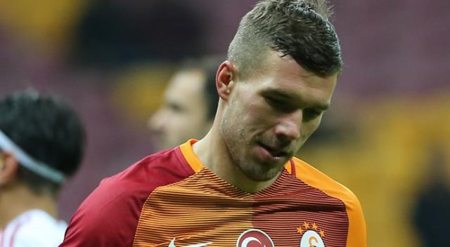 Poldi: G.Saray kazanacaksa giderim