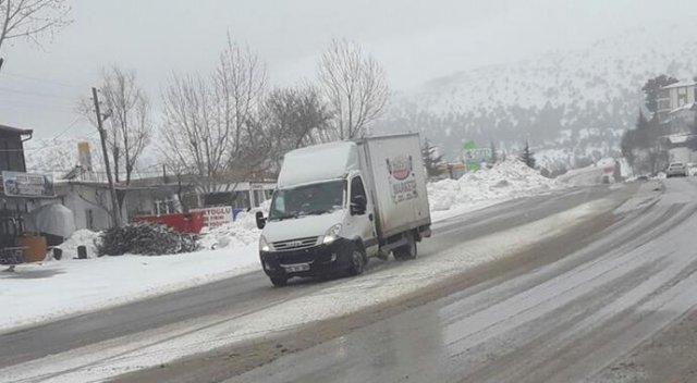 Sertavul Geçidi ulaşıma açıldı Sertavul Geçidi ulaşıma açıldı