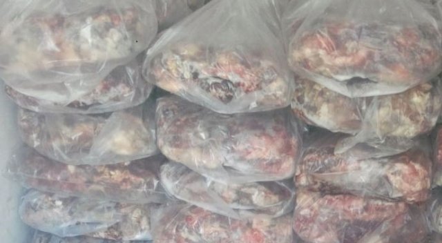 Tarsus’ta 1,5 ton kaçak et ele geçirildi
