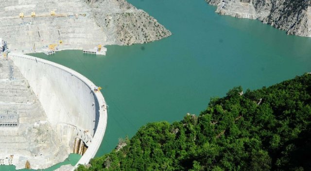 Ülke ekonomisine 1,55 milyar katkı verdi