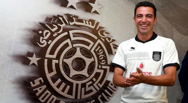 Xavi bir yıl daha El Sadd'da Xavi bir yıl daha El Sadd'da