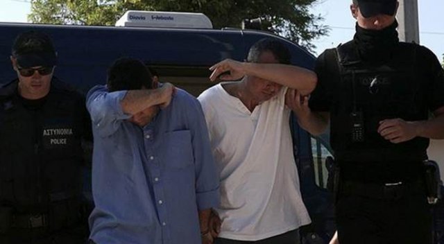 Yunanistan&#039;a kaçan darbecilere Türkiye&#039;den tutuklama kararı