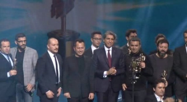 5’inci ’Sihirli Mikrofon Radyo Ödülleri’ sahiplerini buldu 5’inci ’Sihirli Mikrofon Radyo Ödülleri’ sahiplerini buldu