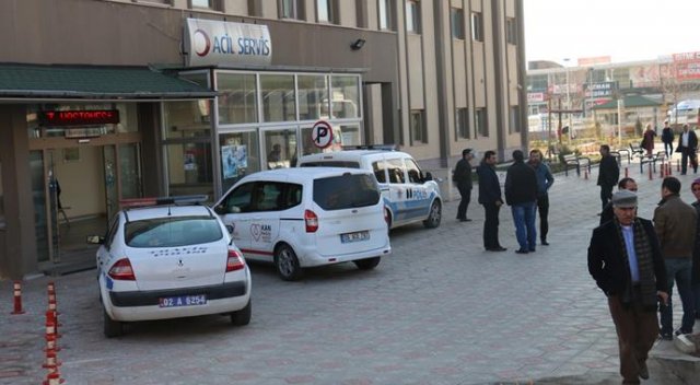 Adıyaman'da kavga, yaralılar var Adıyaman'da kavga, yaralılar var