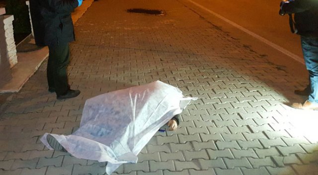 Alzheimer hastası kaldırımda ölü bulundu