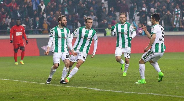 Atiker Konyaspor çeyrek finale yükseldi Atiker Konyaspor çeyrek finale yükseldi