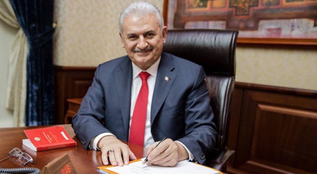 Başbakan Yıldırım'dan 15 milyon gence mektup Başbakan Yıldırım'dan 15 milyon gence mektup