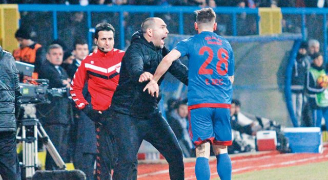 Bu adam çılgın