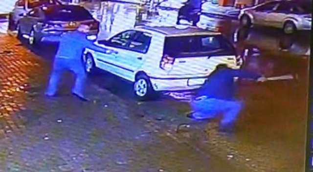 Bursa&#039;da silahlı ve baltalı kavga: 1 yaralı