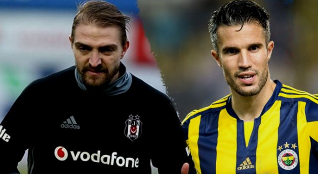 Caner ile van Persie birbirine girdi! Caner ile van Persie birbirine girdi!