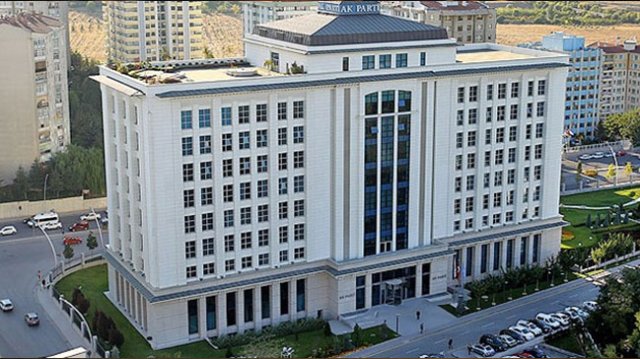 CHP'nin Yüksek Mahkeme kararına AK Parti'den ilk değerlendirme CHP'nin Yüksek Mahkeme kararına AK Parti'den ilk değerlendirme