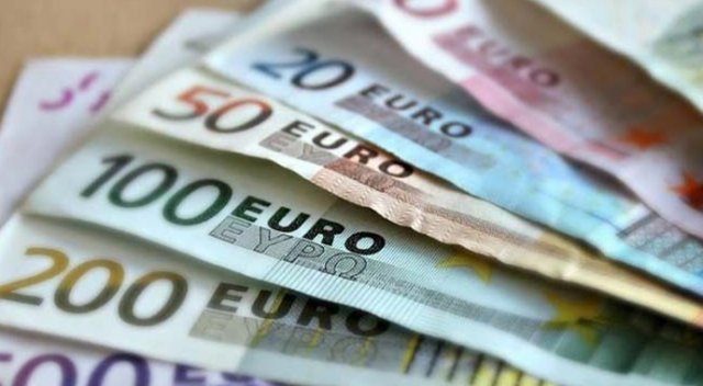 Devlerden arka arkaya euro/TL tahmini!