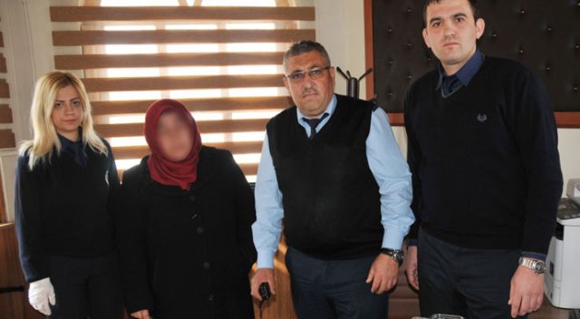 Dilencinin üzerinden çıkan para şaşırttı Dilencinin üzerinden çıkan para şaşırttı