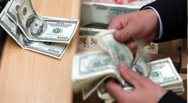 Dolar eriyor! Bir basamak daha düştü