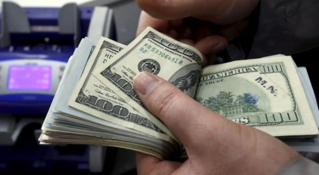 Dolarda baş döndüren hareketlilik