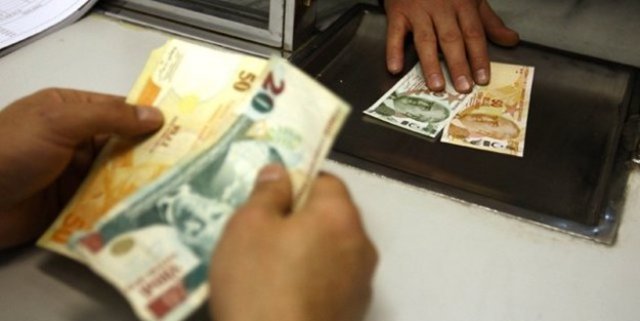 Emeklilere promosyon, ikramiye ve zam geliyor Emeklilere promosyon, ikramiye ve zam geliyor