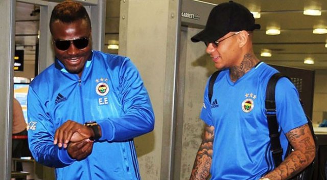 Emenike ve Van der Wiel af!