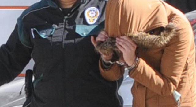 Evinde bonzai bulunan genç kadın tutuklandı Evinde bonzai bulunan genç kadın tutuklandı