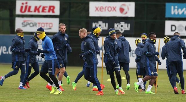 Fenerbahçe'de Avrupa mesaisi başladı Fenerbahçe'de Avrupa mesaisi başladı