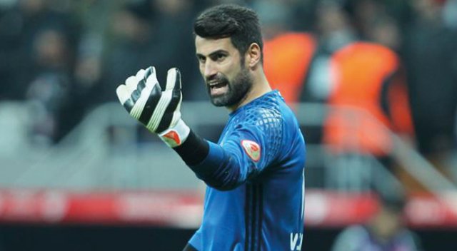 Fenerbahçe kalecisi Volkan Demirel 1,5 ay sahalardan uzak
