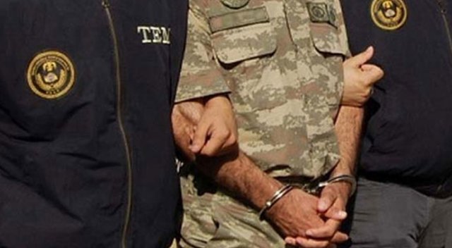 FETÖ soruşturmasında 8 askere tutuklama FETÖ soruşturmasında 8 askere tutuklama