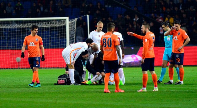 Galatasaray'da Sneijder depremi!