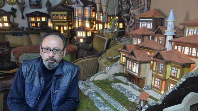 Geleneksel el sanatları ustasından Ordu maketleri Geleneksel el sanatları ustasından Ordu maketleri