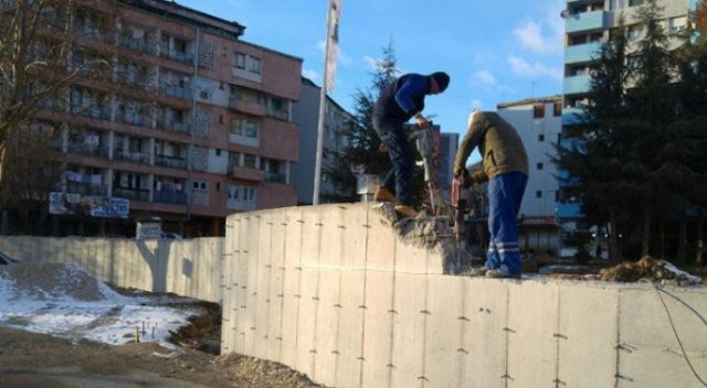 Gerginliğe yol açan duvar yıkılacak