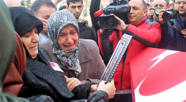 Gözümüzde yaş var Gözümüzde yaş var