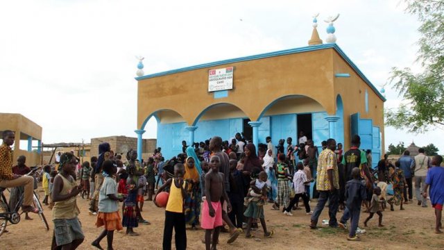 İHH Afrika&#039;da 850 bin kişiye ulaştı
