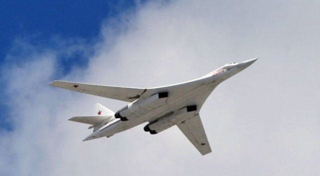 İngiliz jetleri, Rus savaş uçakları için havalandı İngiliz jetleri, Rus savaş uçakları için havalandı