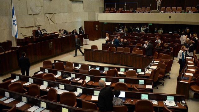 İsrail meclisi &#039;sabah ezanı yasağını&#039; oylayacak