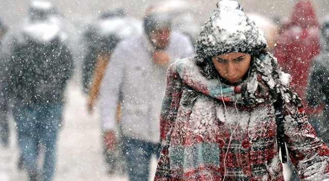 İstanbul&#039;a kar geri geliyor