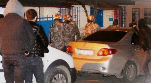 İstanbul'da DHKP-C'nin tetikçileri çökertildi İstanbul'da DHKP-C'nin tetikçileri çökertildi