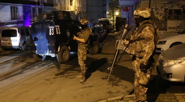 İstanbul'da terör örgütü DHKP-C'ye operasyon İstanbul'da terör örgütü DHKP-C'ye operasyon